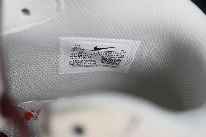 All categories Nk Air Force 1 Air Force series Nk Air Force 1 Mid Air Force mid-top Nk Air Force 1'07 Mid burgundy pearlescent small hook Air Force One mid-top casual sneakers SG2356-803
